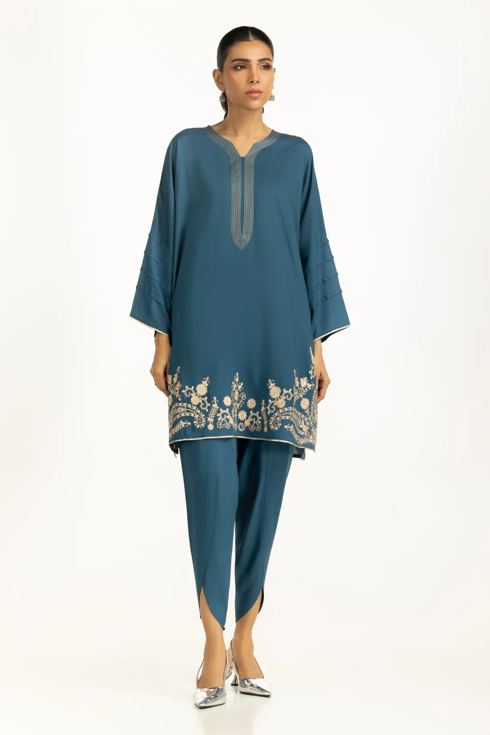 Arabic Linen Embroidered Co-Ord Set