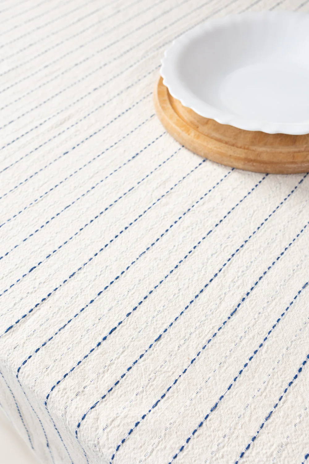 Assorted Table Cover - Image 3