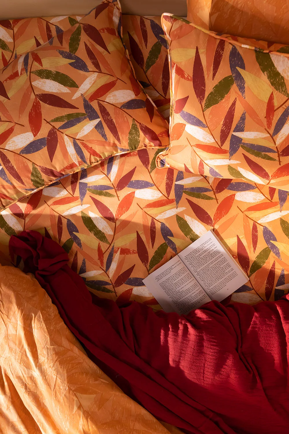Autumn Marvel T-150 Bed Sheet Set - Image 5