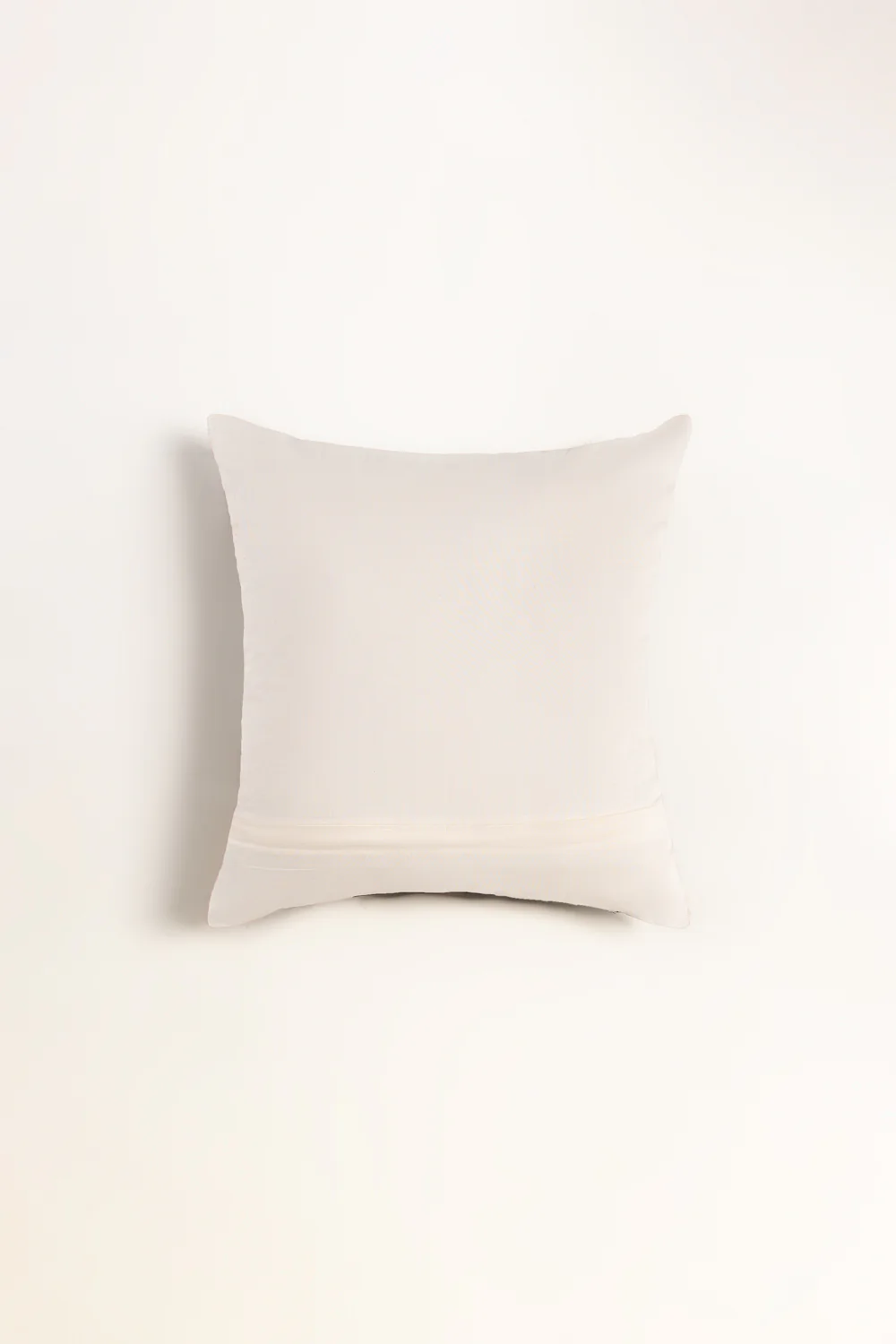 AW25-Woven Cushion Cover 030 - Image 3