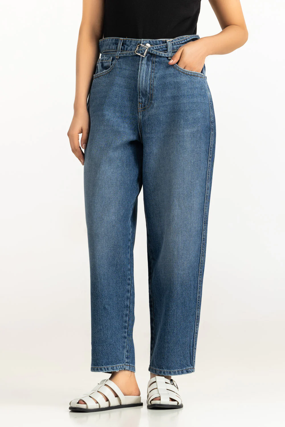 Barrel Fit Jeans