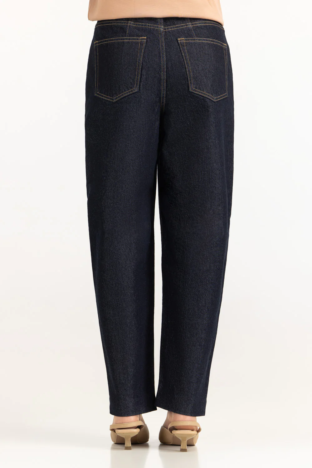 Barrel Fit Jeans - Image 6