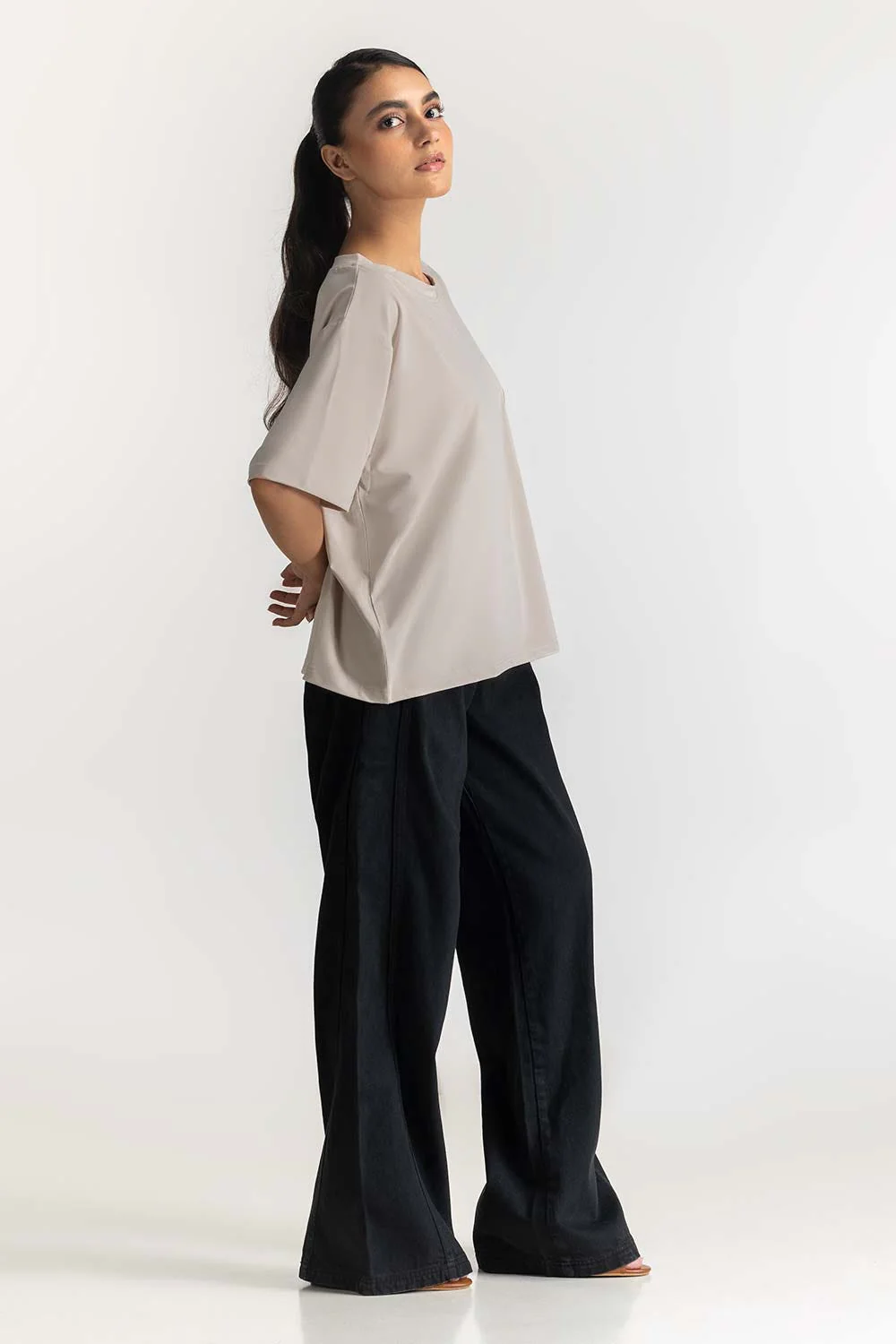 Basic Crew Neck Tee - Image 4