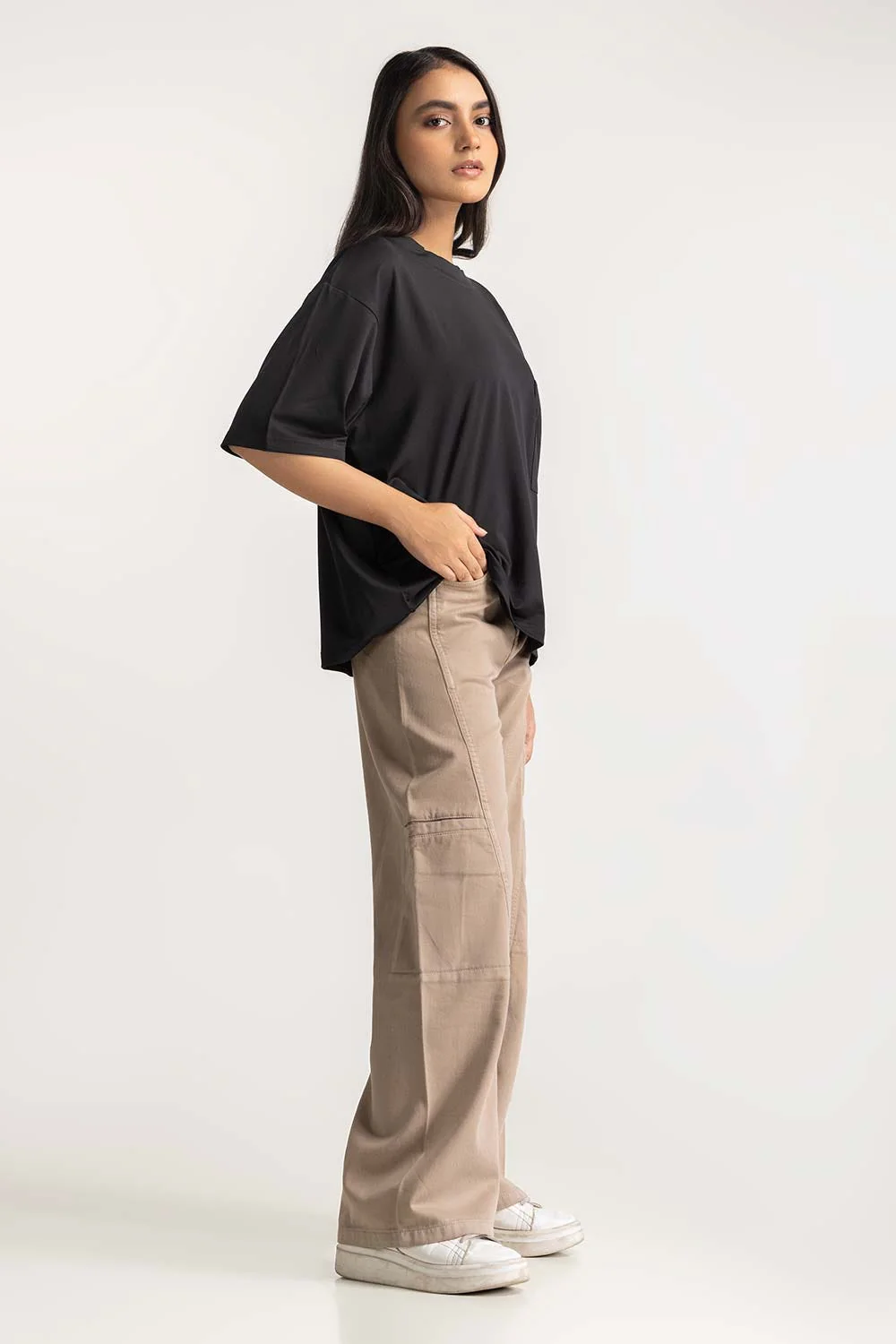 Basic Crew Neck Tee - Image 4