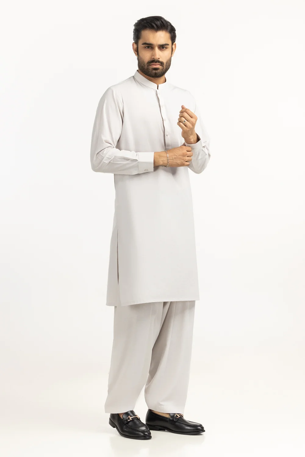 Basic Suits - Image 3
