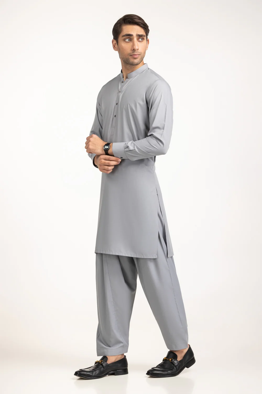 Basic Suits - Image 3