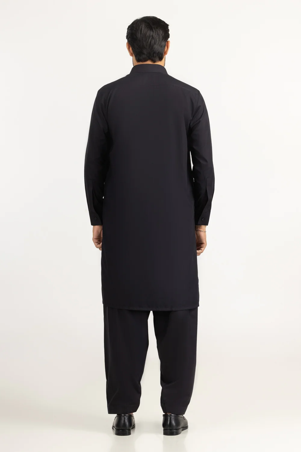 Basic Suits - Image 3