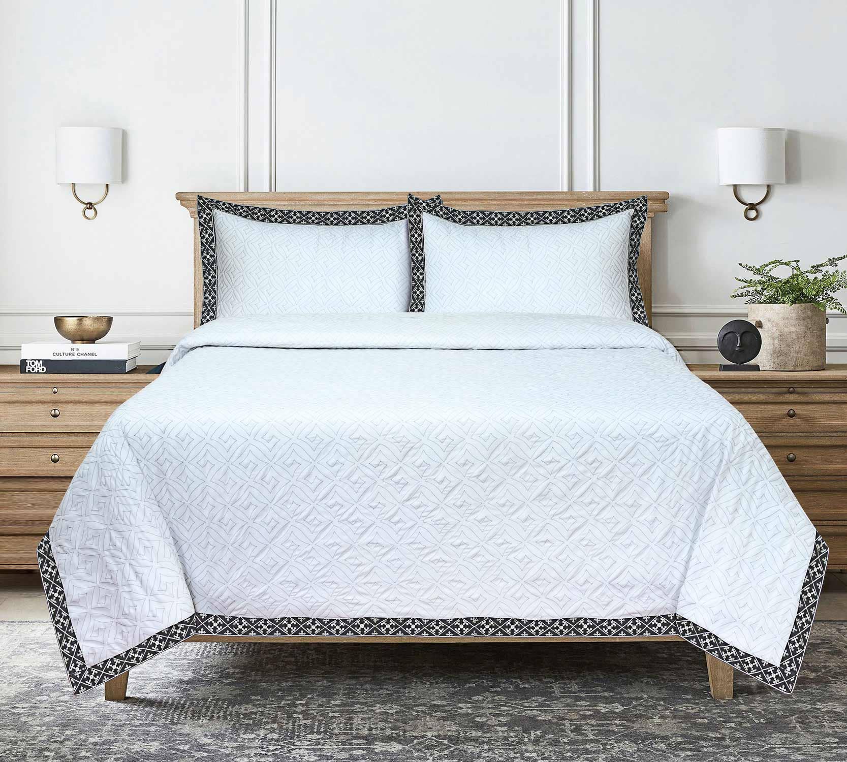 Black and White Quilt cover Set - Image 2