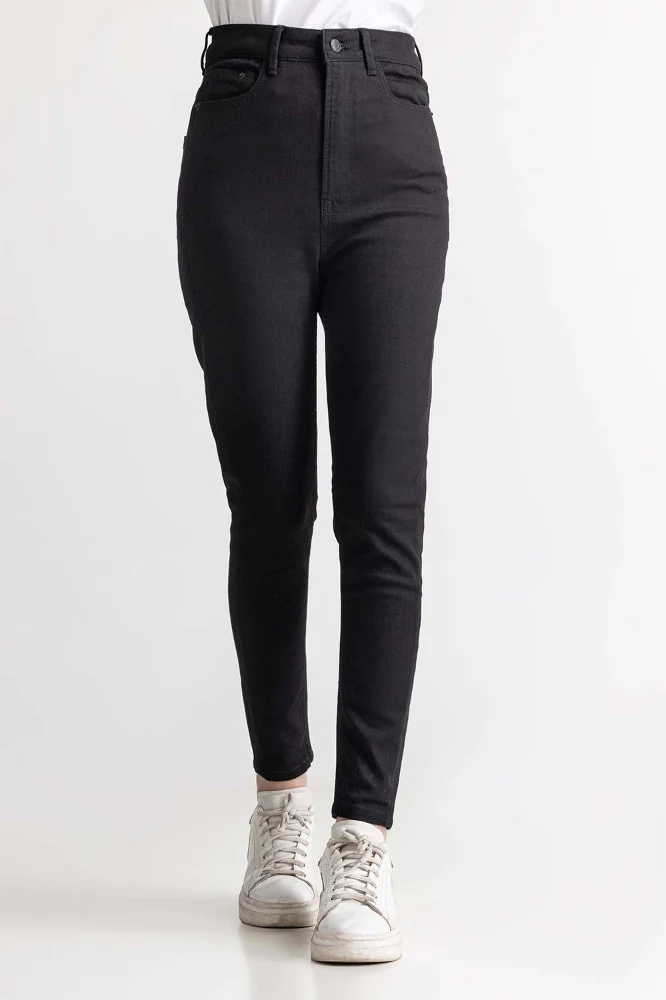 Black Basic Denim Jeans - Image 3