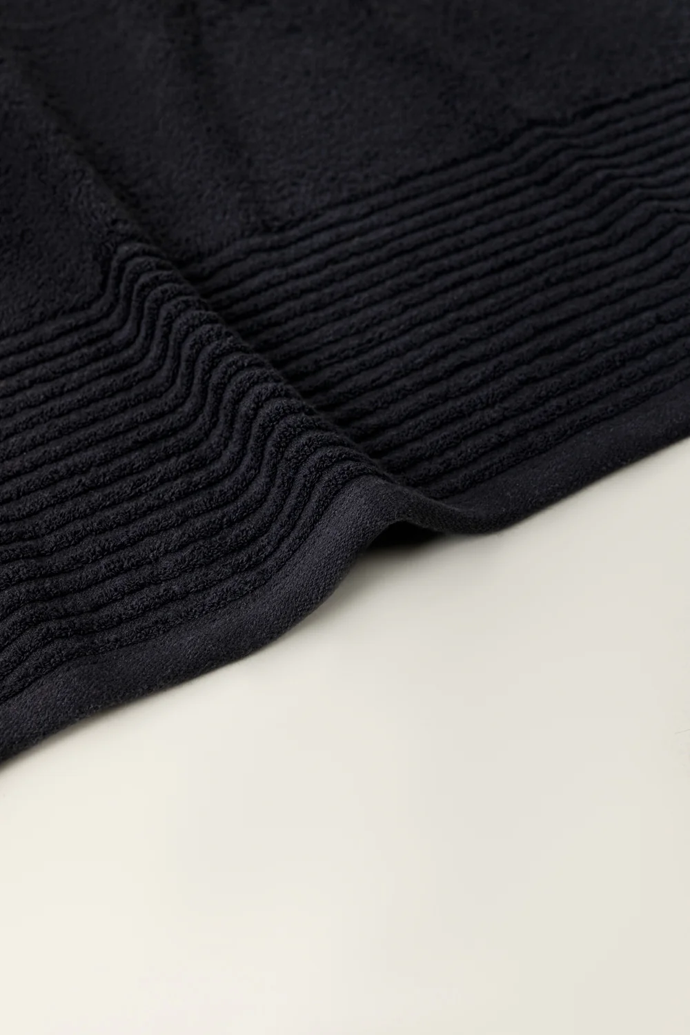 Black Combed Towel Plain - Image 5