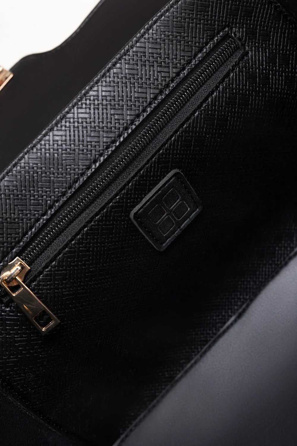 Black Hand Bag - Image 5