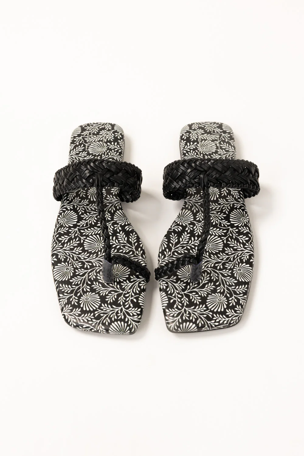Black Kolhapuri - Image 3
