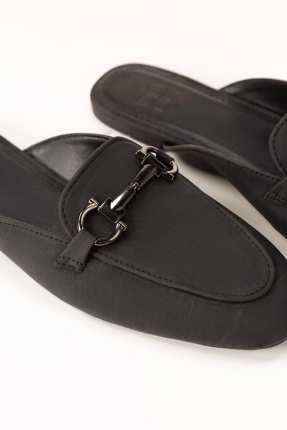 Black Mules - Image 5