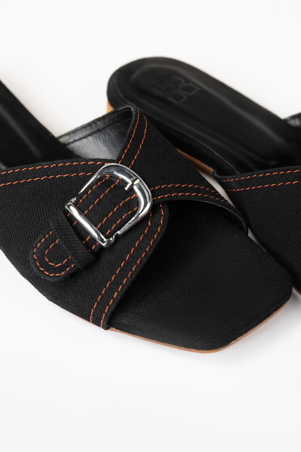 Black Slipper - Image 3