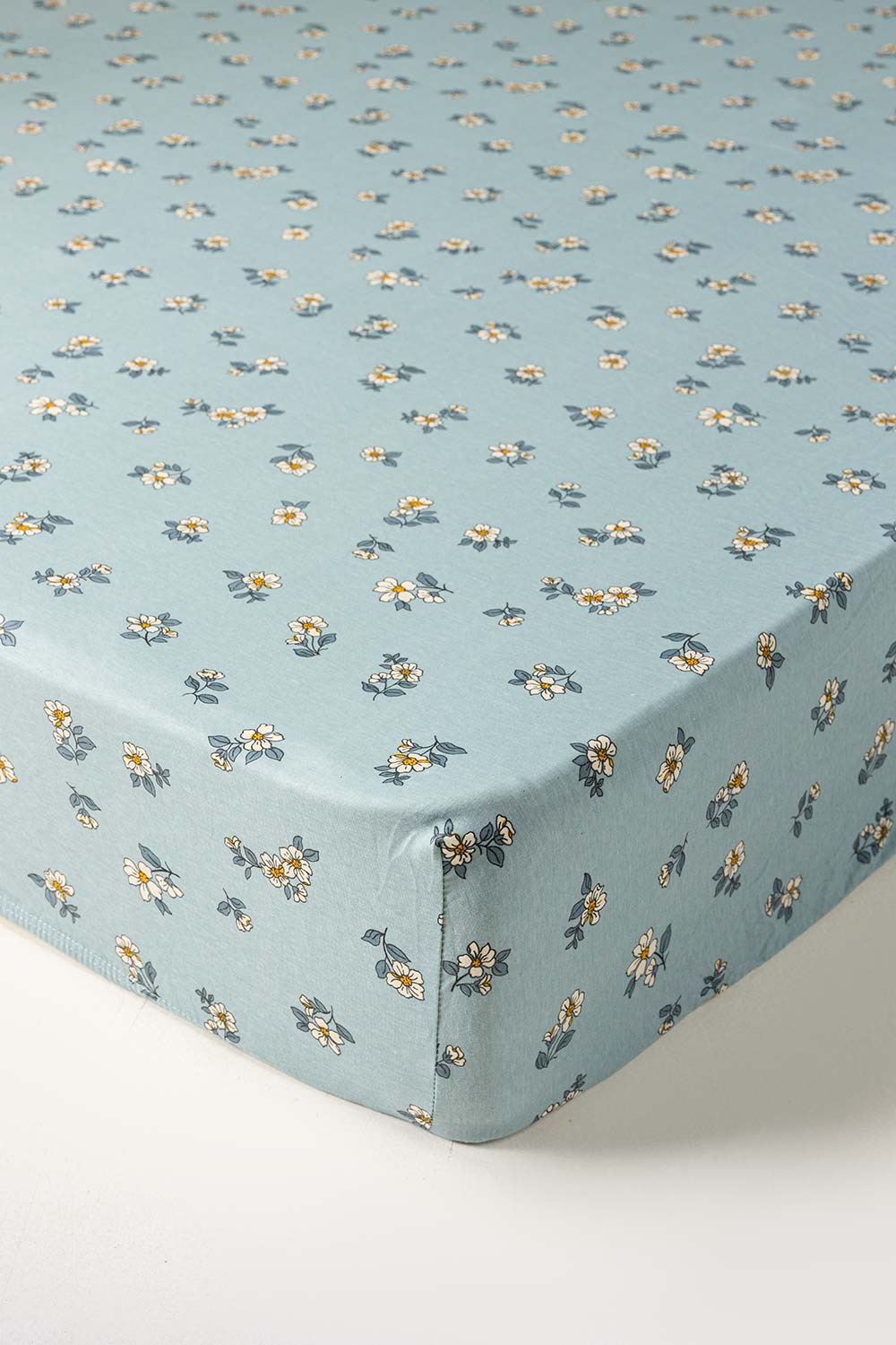 Bloom Jersey Fitted Sheet - Image 2