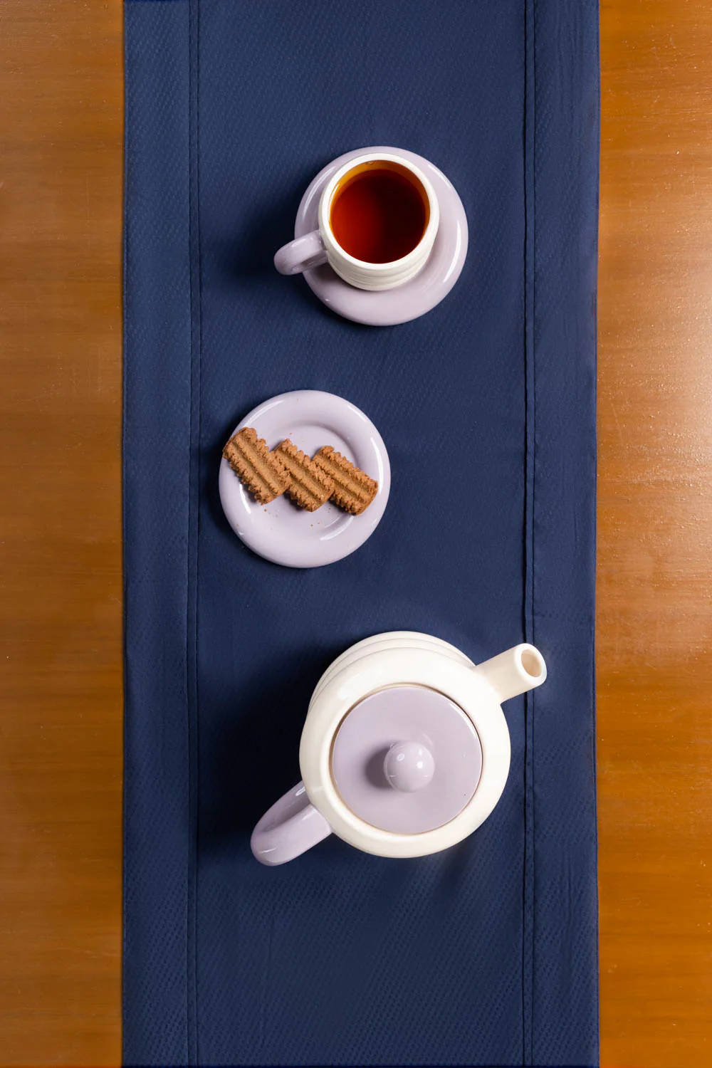 Blue Cube Dobby Table Runner - Image 4