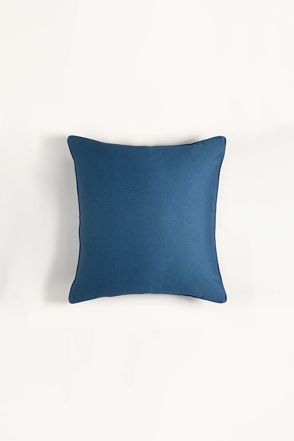 Blue Stroke T-200 Euro Sham Cushion Cover - Image 3