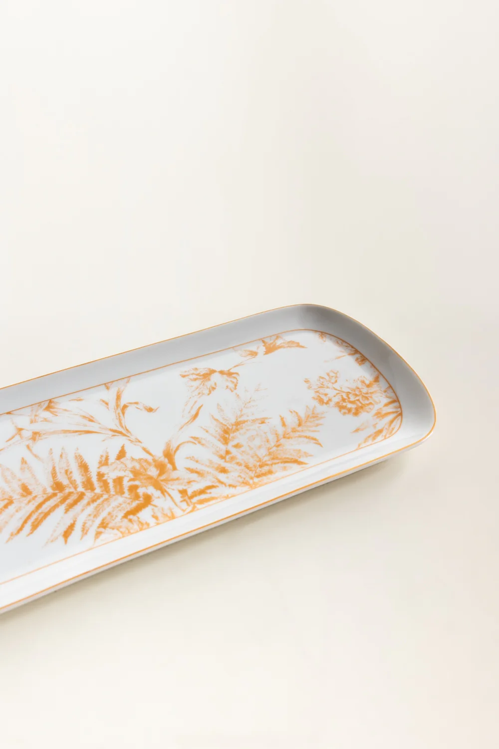 Botanical Cake Dish - Image 2