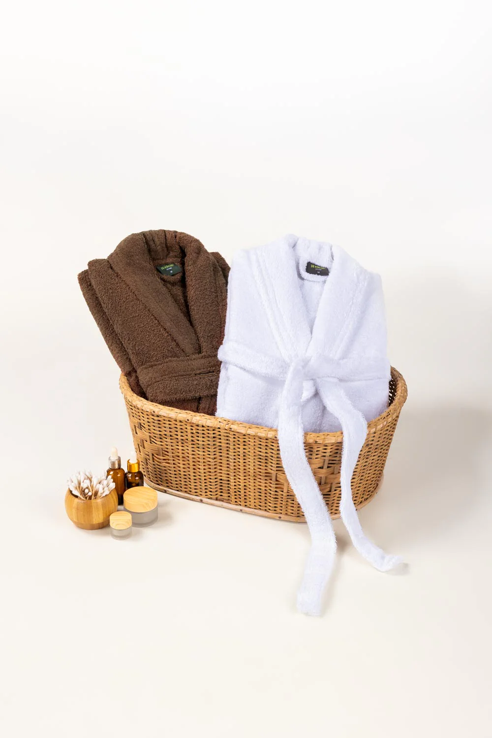 Brunette Combed Bathrobe - Image 5