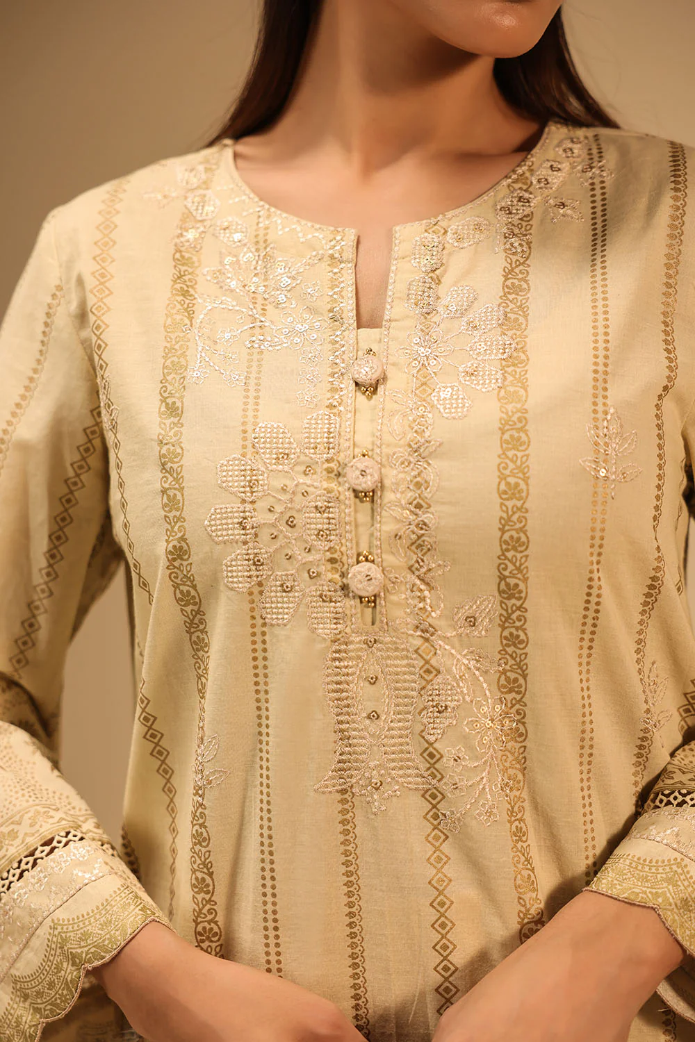 Cambric Block Printed Co-Ord Set With Embroidered - Image 2