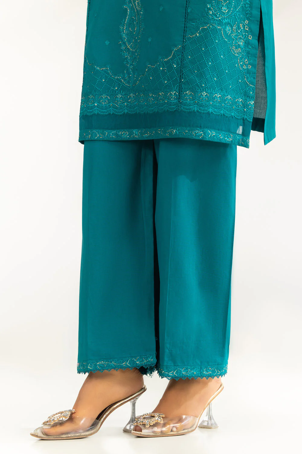 Cambric Embroidered Co-Ord Set - Image 7