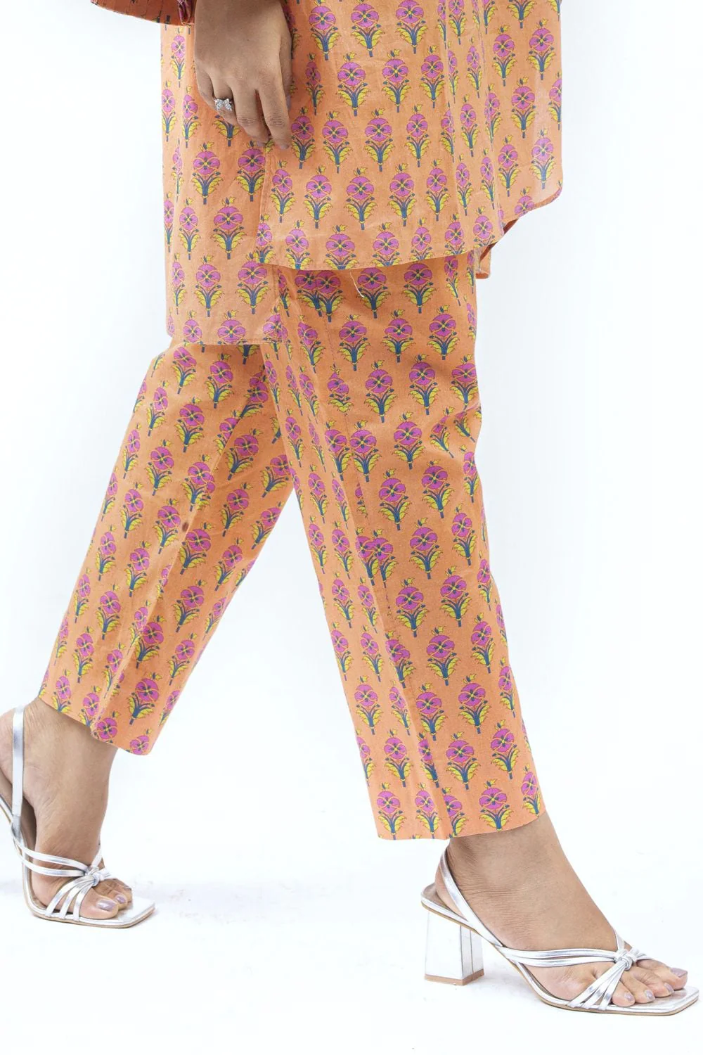 Cambric Printed Trouser - Image 3