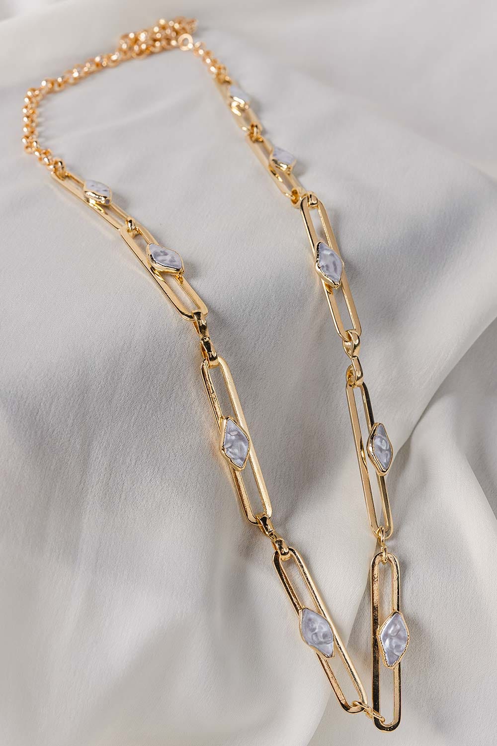 Chunky Chain Necklace - Image 3