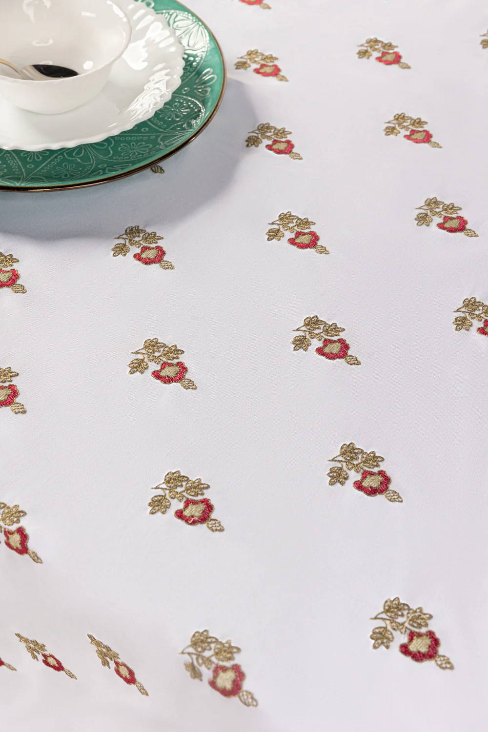 Classic Embroidered Table Cover - Image 3