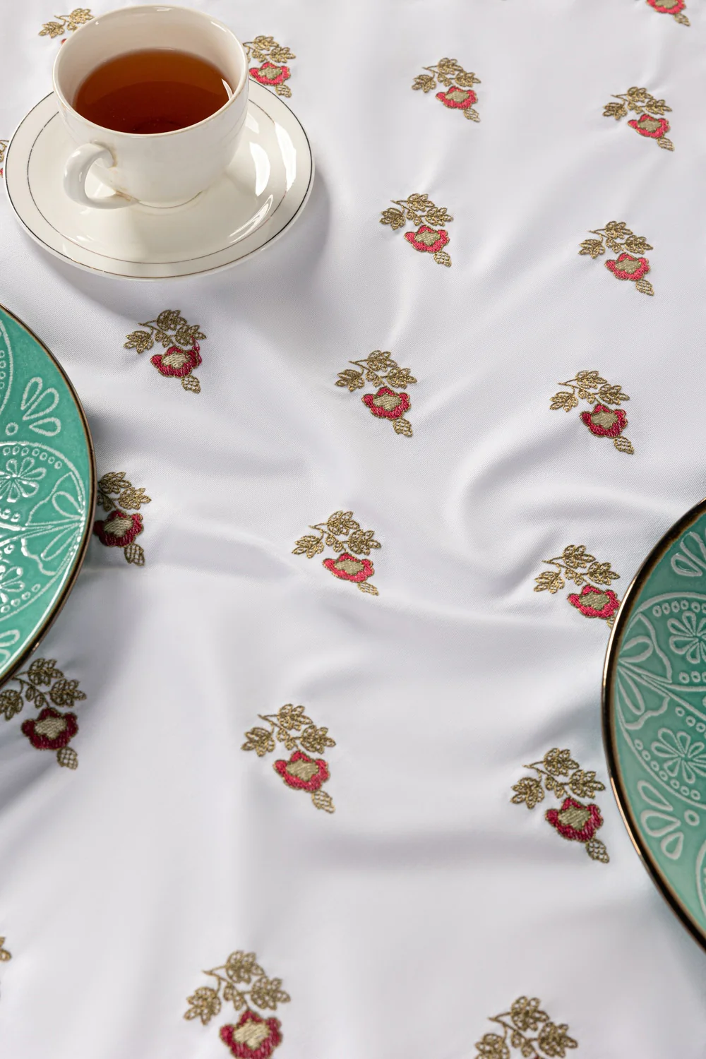 Classic Embroidered Table Cover - Image 4