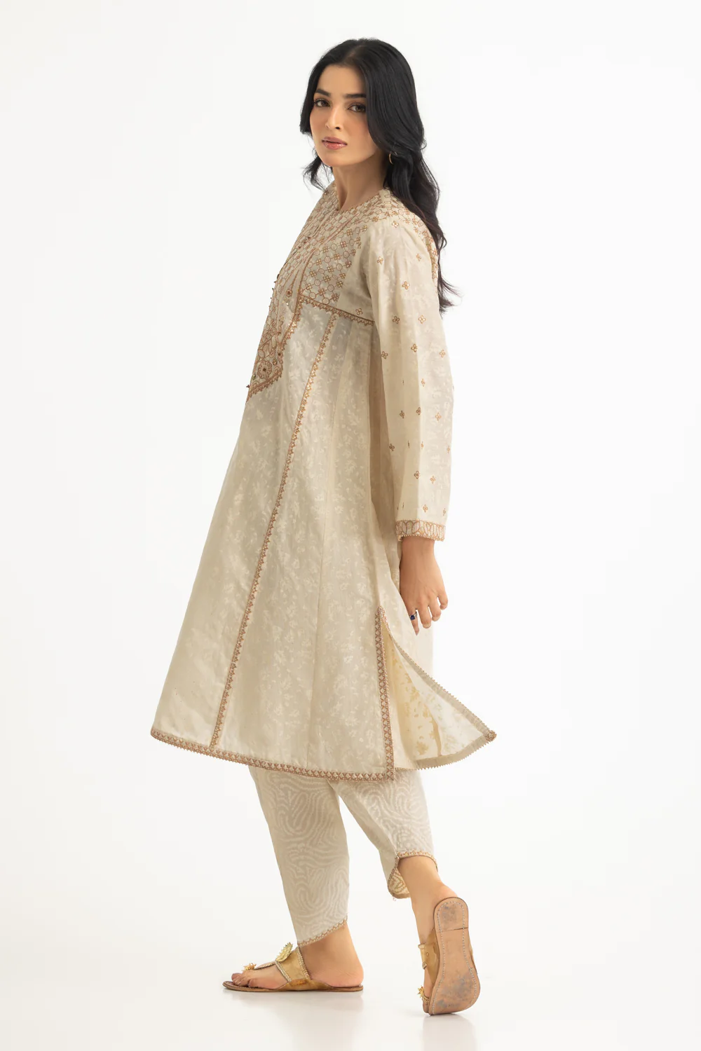 Cotton Bana Dora Embroidered Co-Ord Set - Image 4