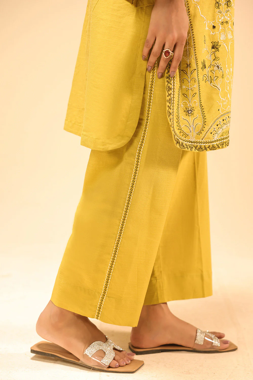 Cotton Viscose Slub Embroidered Co-Ord Set - Image 7