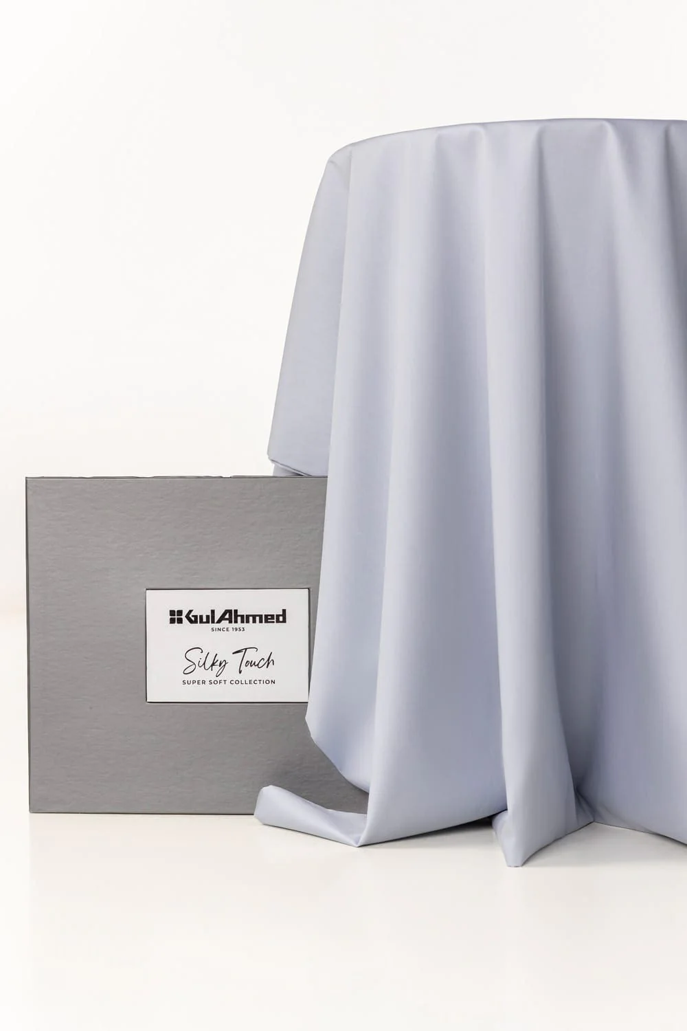 Creed Plus Unstitched Fabric Cotton with Gift Box - Image 9