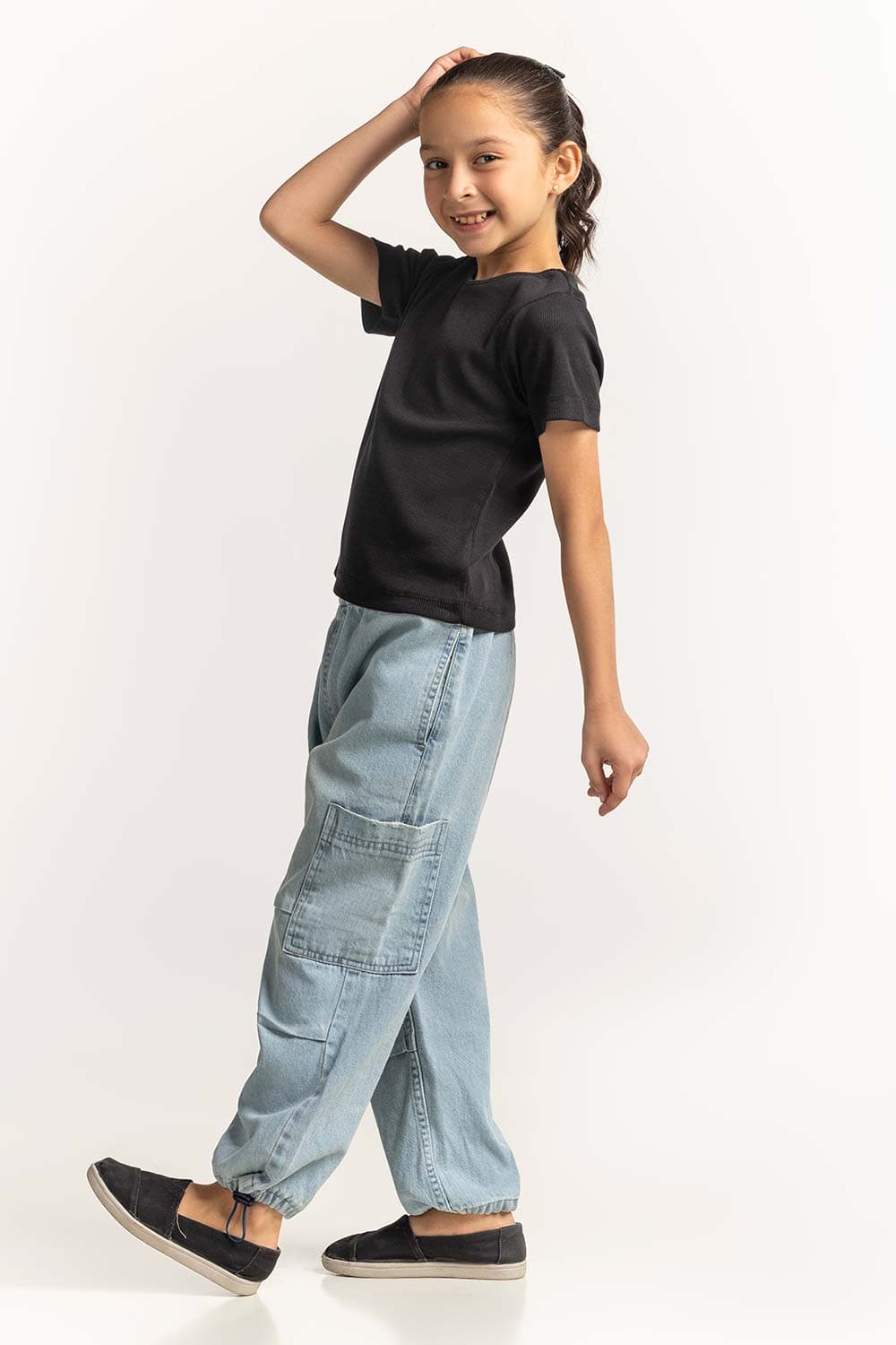 Crew Neck Basic Tee - Image 3