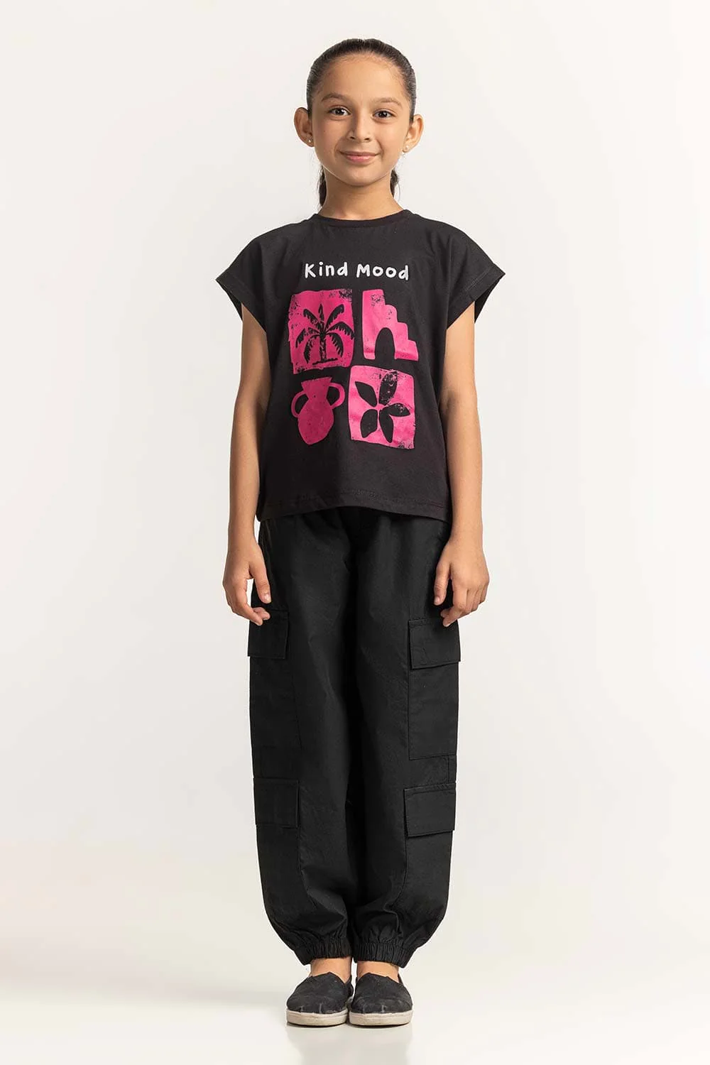Crew Neck Graphic Tee