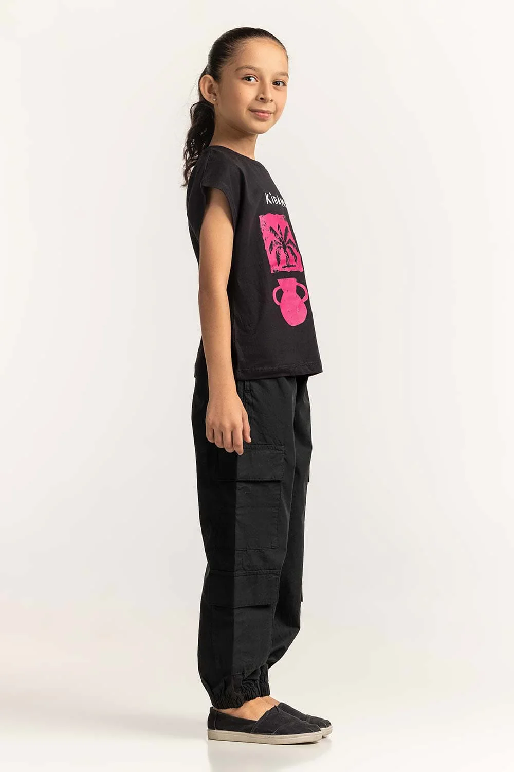 Crew Neck Graphic Tee - Image 5