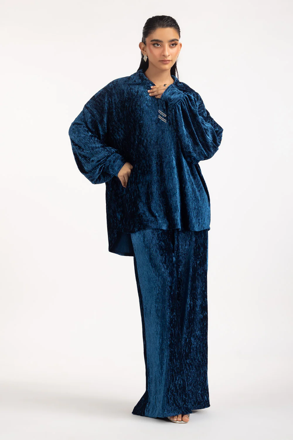 Crinkle Velvet Co-Ord Set - Image 3