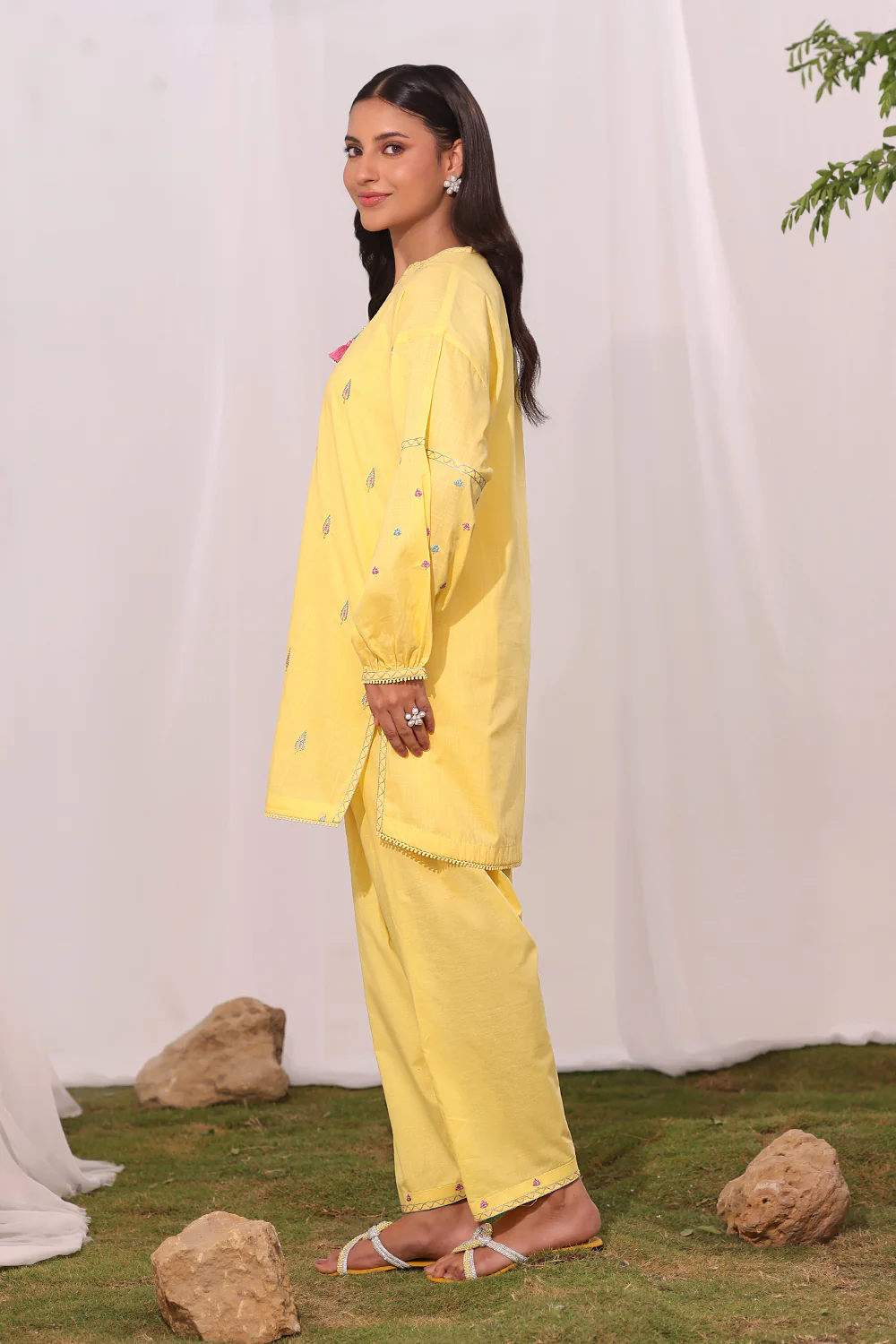 Cross Hatch Embroidered Co-Ord Set - Image 4