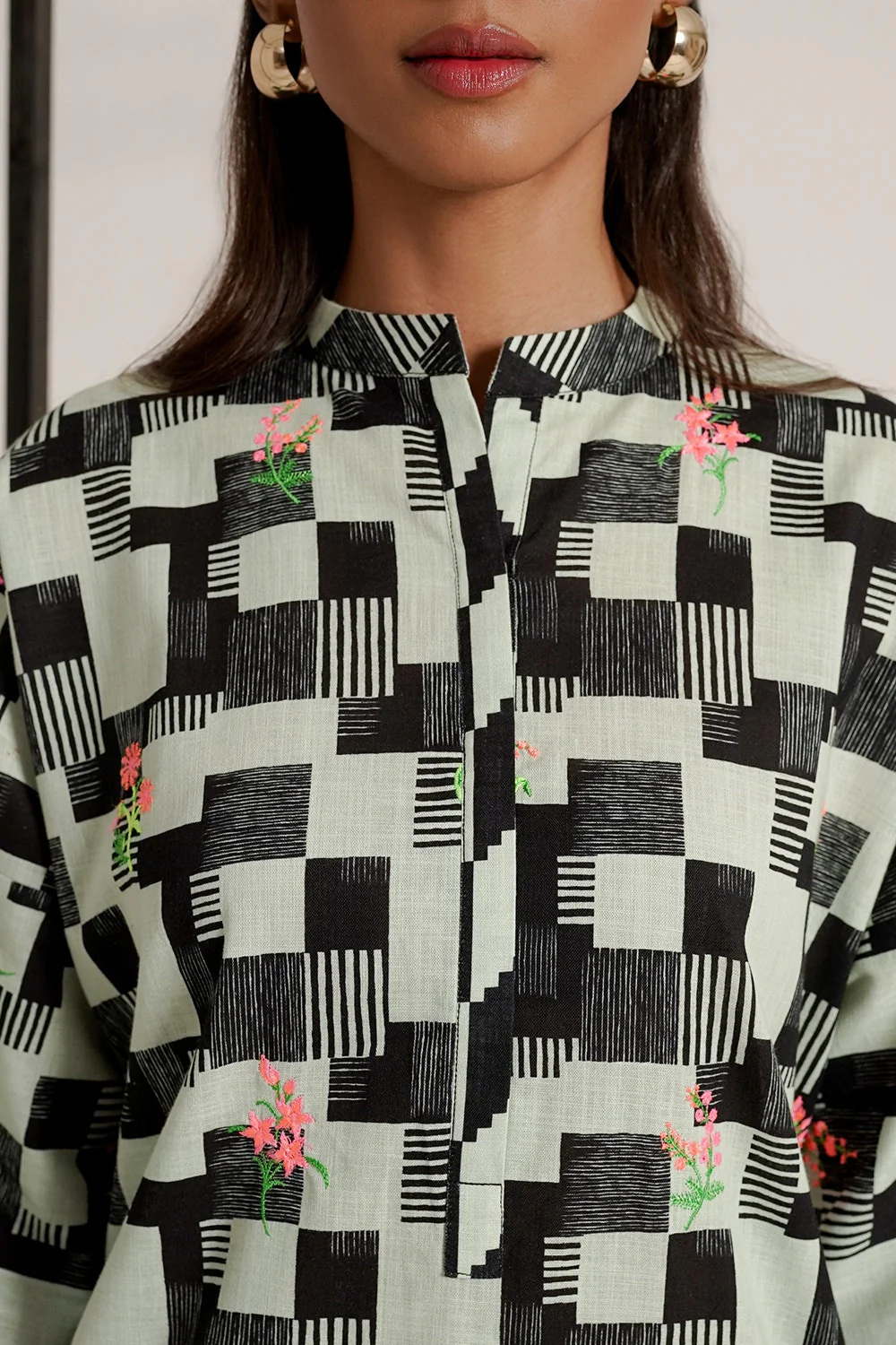 Cross Slub Printed With Embroidered Co-Ord Set - Image 5
