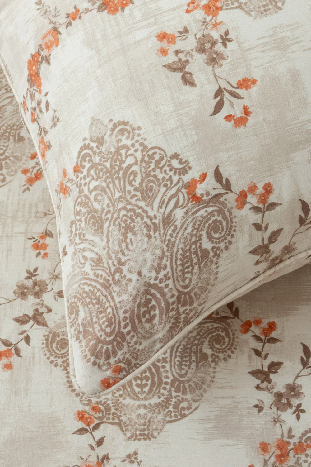 Damask Bloom Quilt Cover Set - Image 3