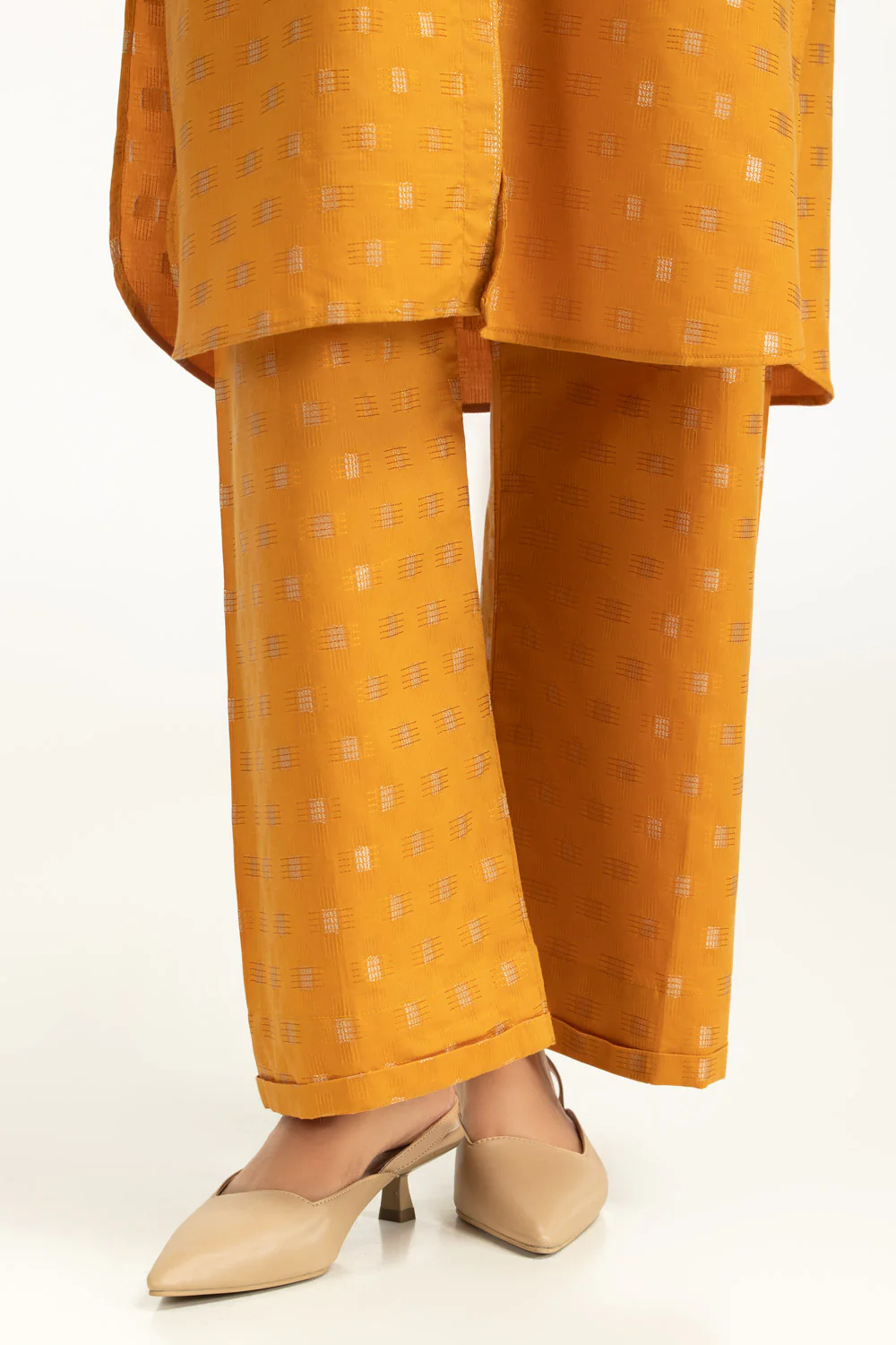 Denier Jacquard Co-Ord Set - Image 6