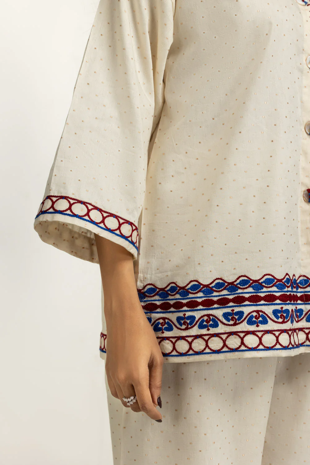 Denier Jacquard Embroidered Co-Ord Set - Image 4