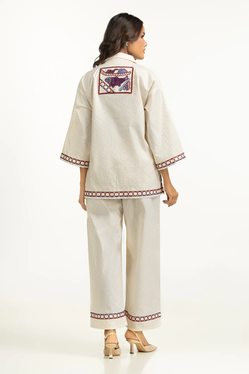 Denier Jacquard Embroidered Co-Ord Set - Image 5