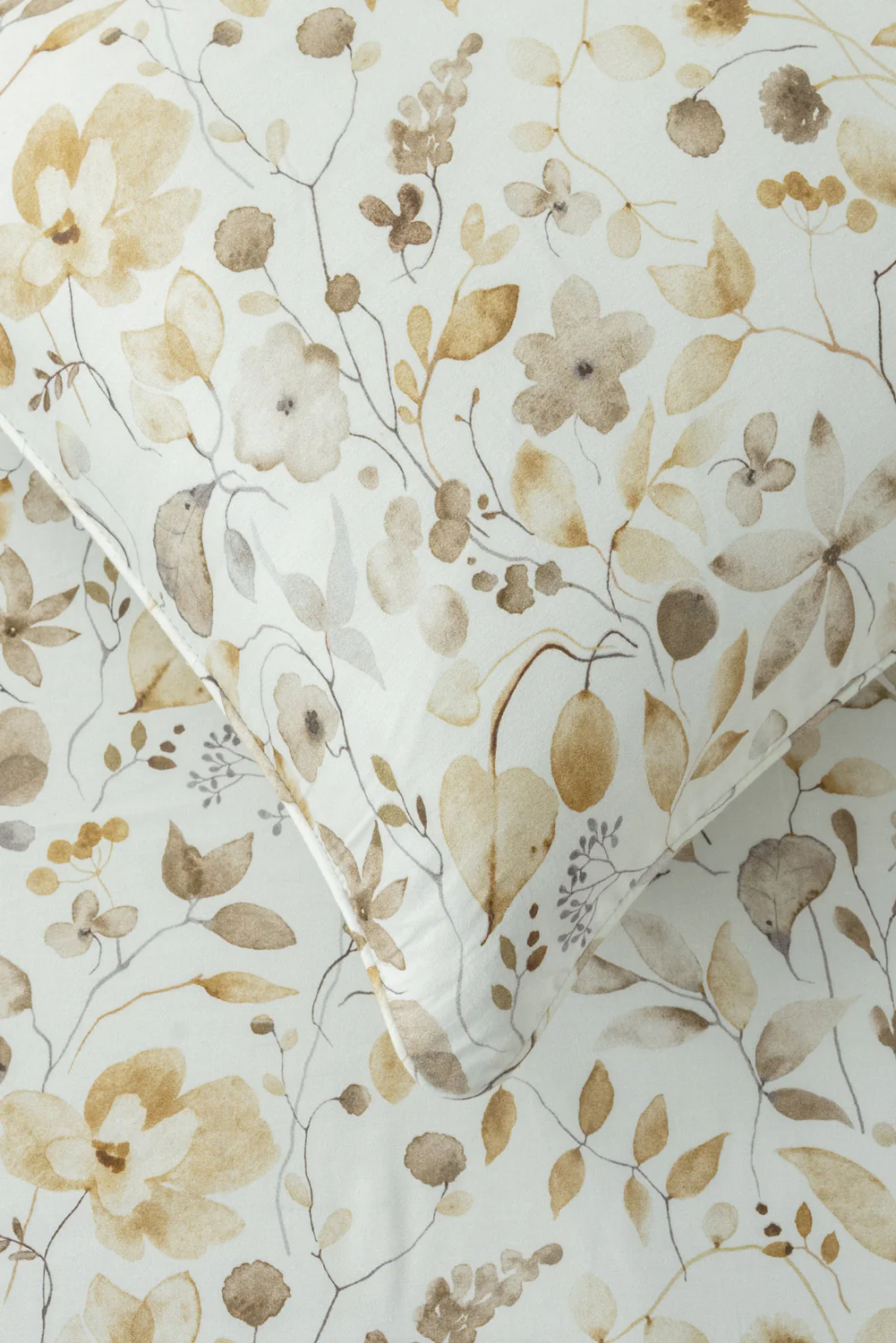 DGBD-003 T-200-1 Bed Sheet Set - Image 4