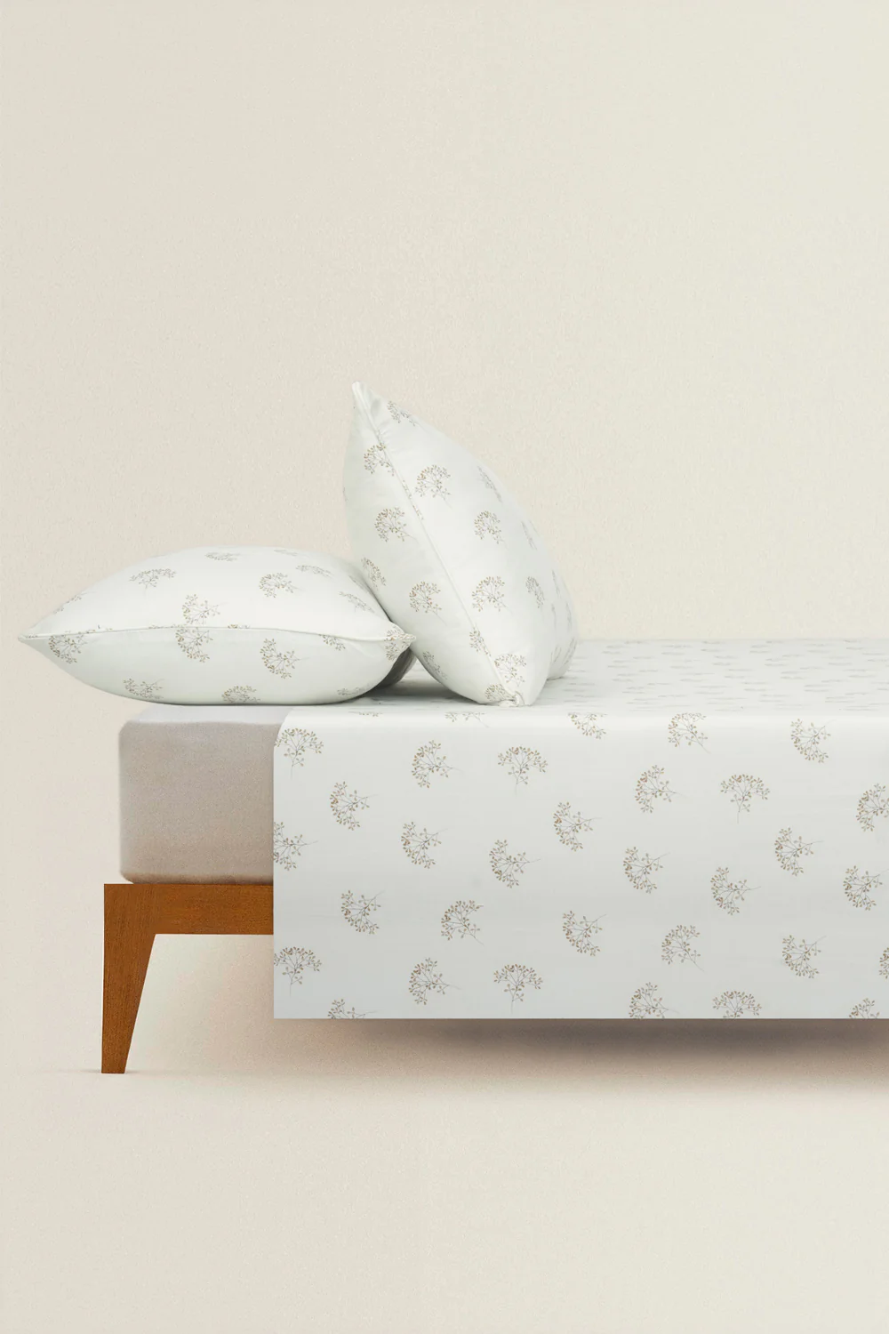 DGBD-003 T-200 Bed Sheet Set - Image 3