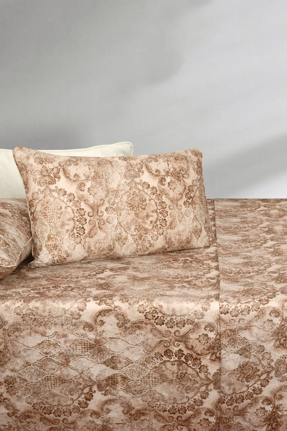 DGBD-005 T-200 Bed Sheet Set - Image 2