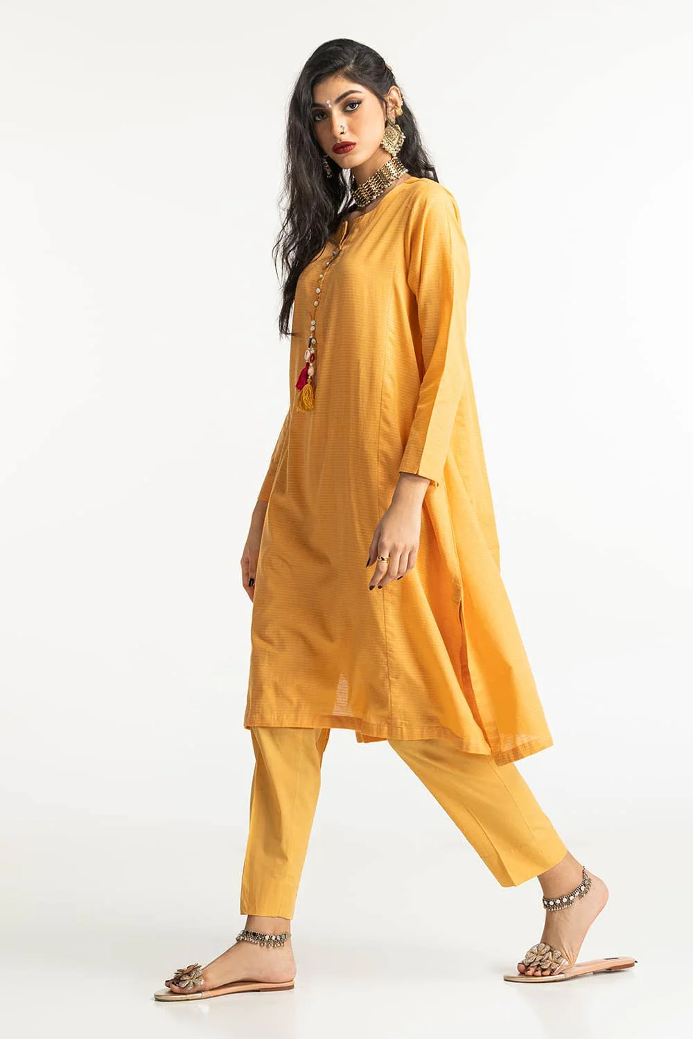 Dobby Dyed Embellished Shirt And Trouser - Image 4