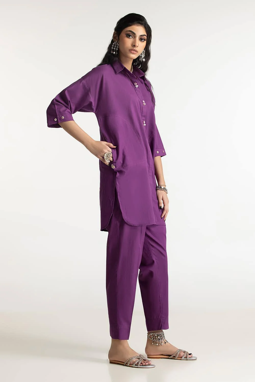 Dobby Dyed Embellished Shirt And Trouser - Image 4