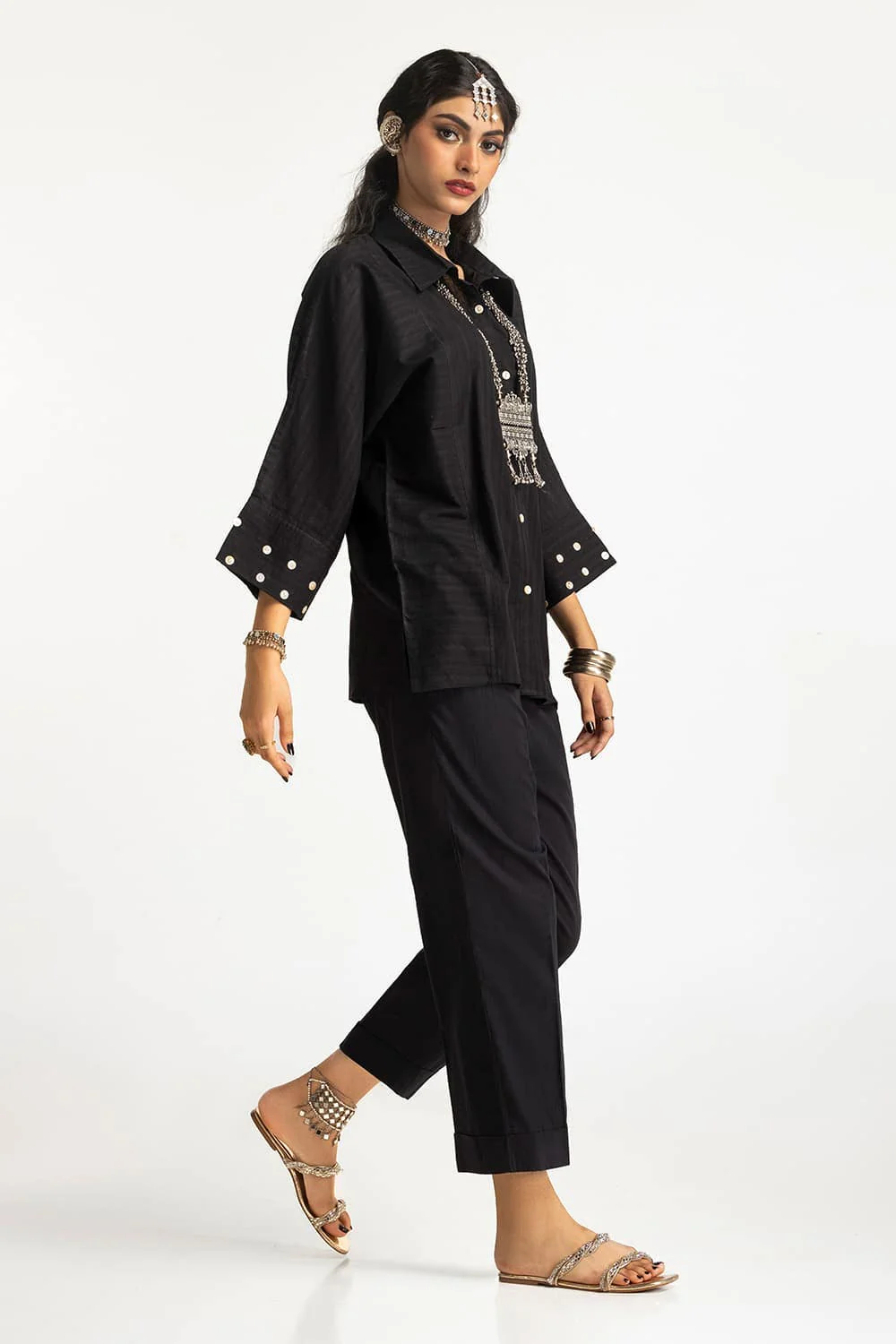 Dobby Dyed Embellished Shirt And Trouser - Image 4