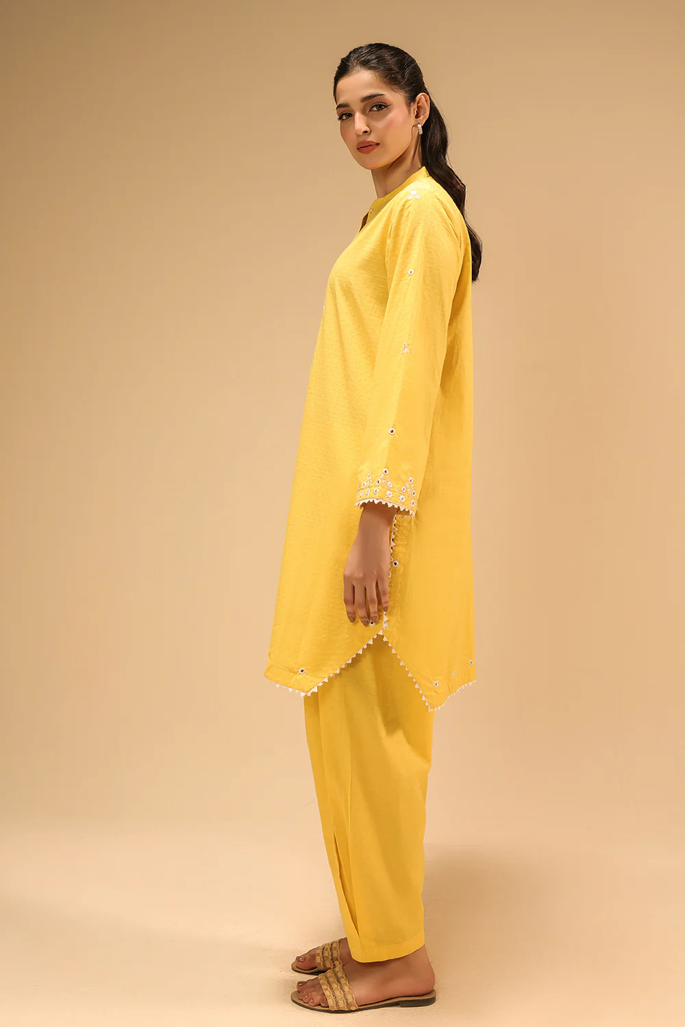 Dobby Embroidered Co-Ord Set - Image 4