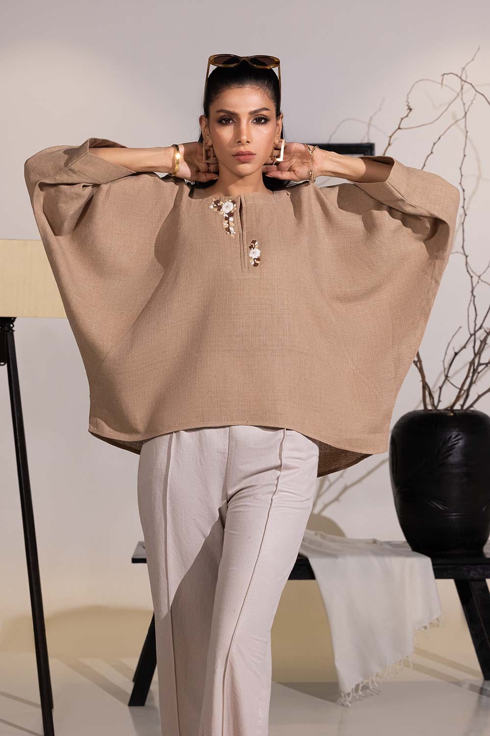 Dobby Jute Embroidered Drop Shoulder Tunic - Image 3